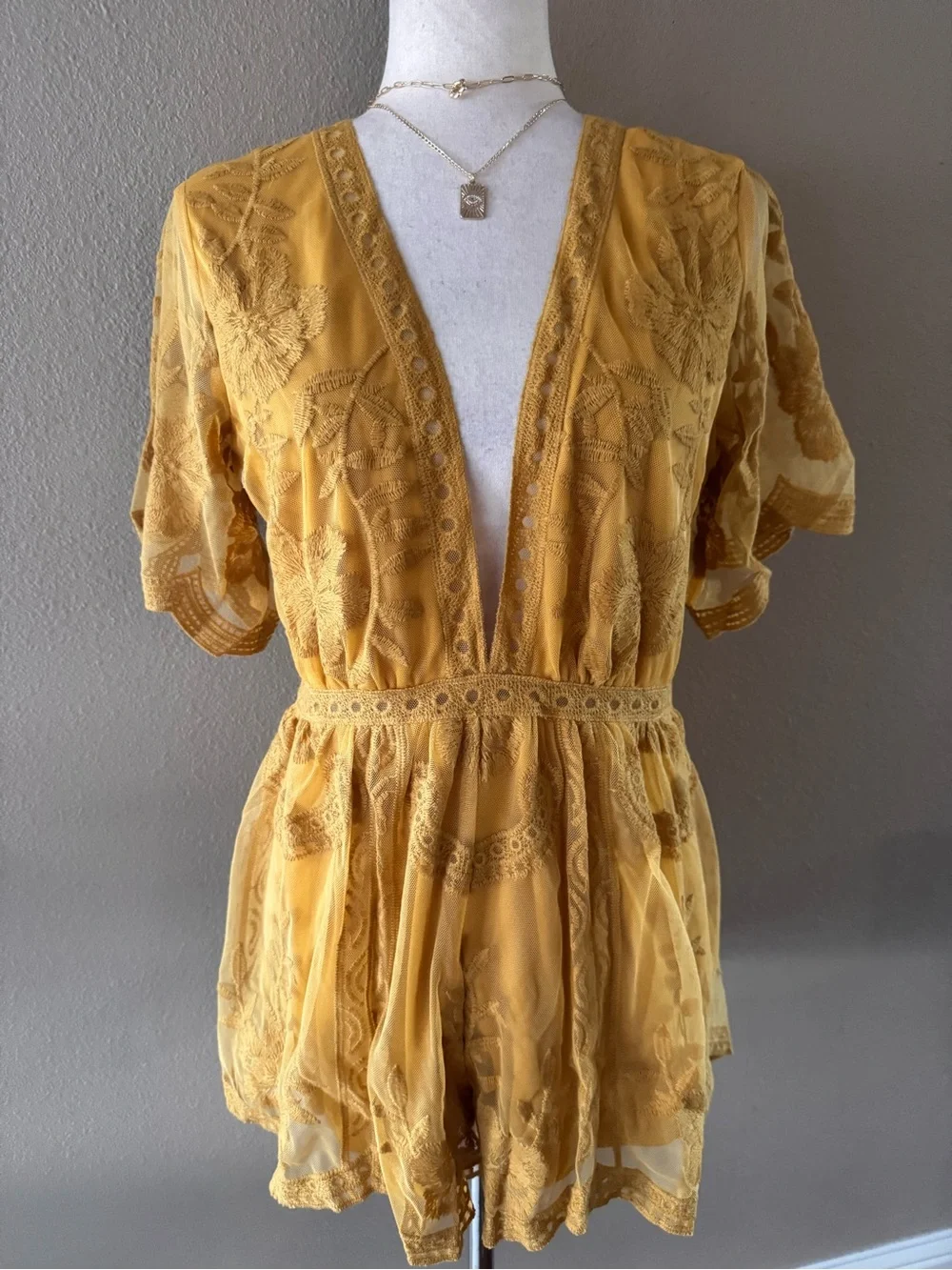Mustard Lace Romper with Deep V - Picture 6 of 10